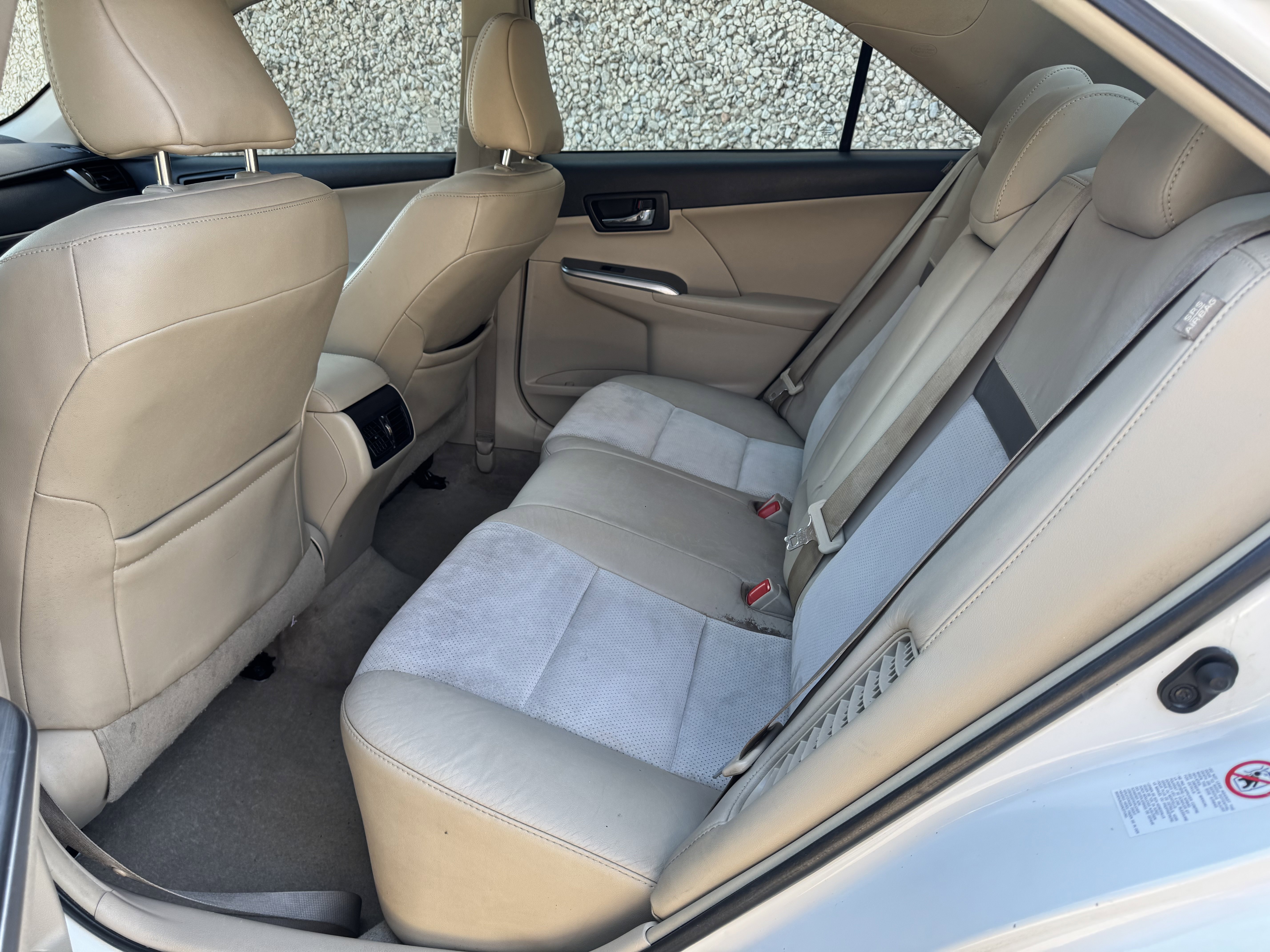 Used 2012 Toyota Camry XLE w/ Leather Pkg image 18