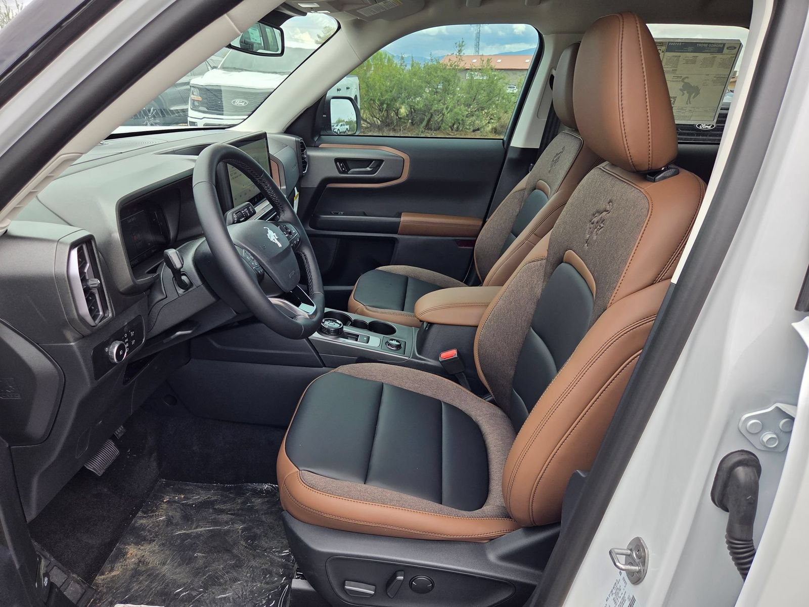 New 2026 Ford Bronco Sport Outer Banks w/ Outer Banks Tech Package+ AWD/4WD image 11