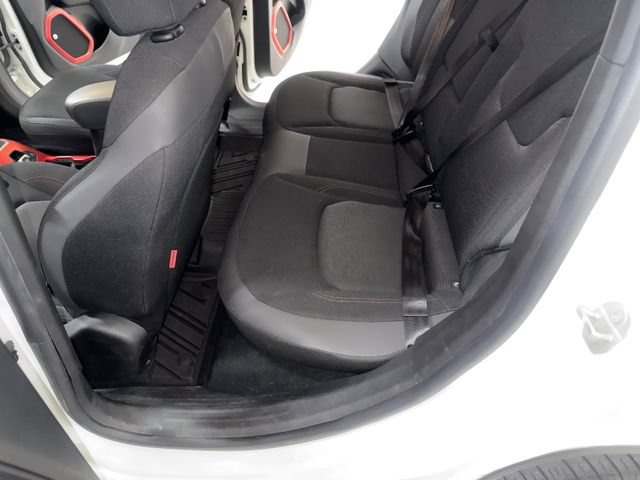 Used 2018 Jeep Renegade Trailhawk w/ UConnect 8.4 Nav Group AWD/4WD image 15