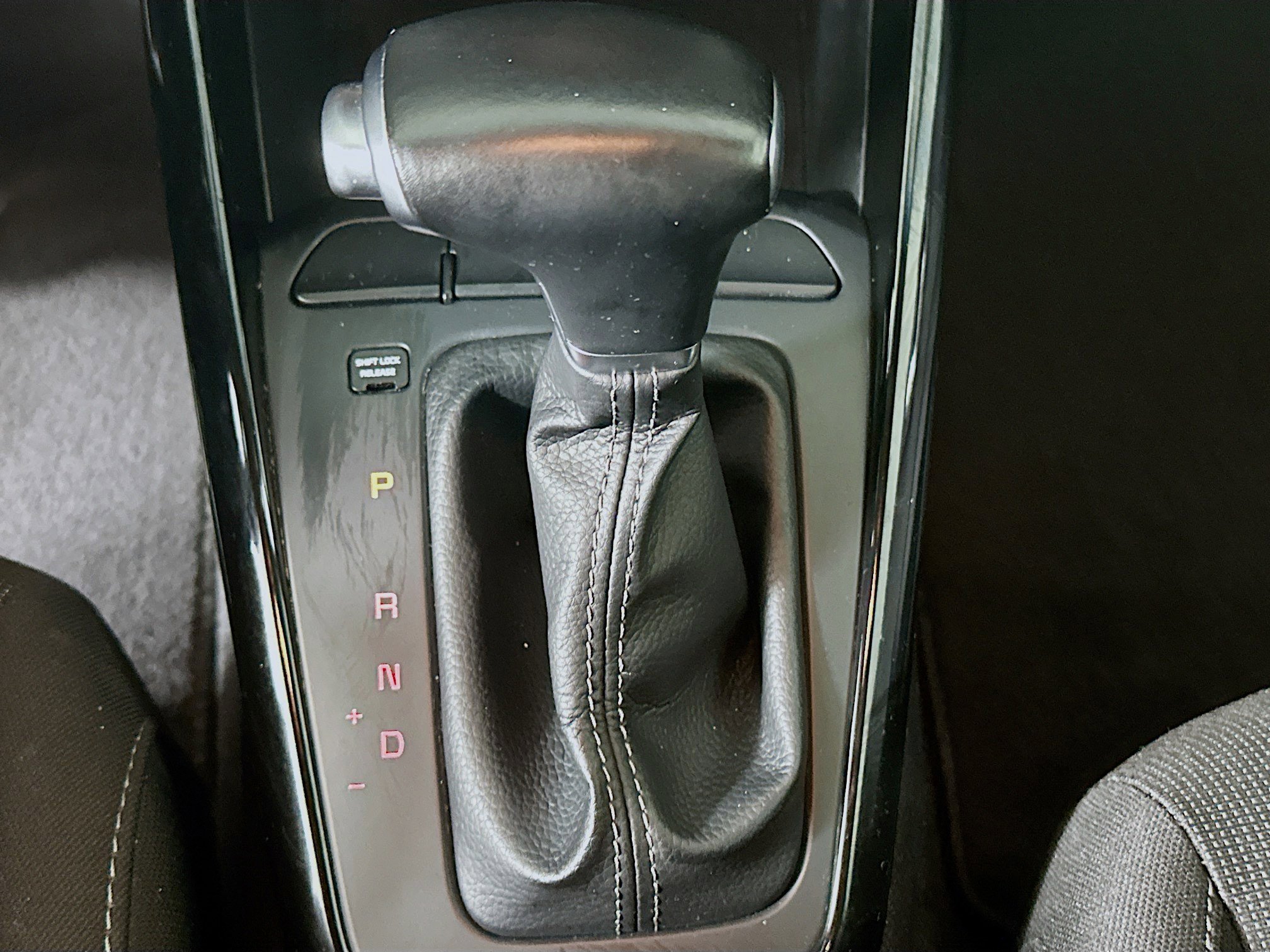 Used 2018 Kia Rio EX image 24