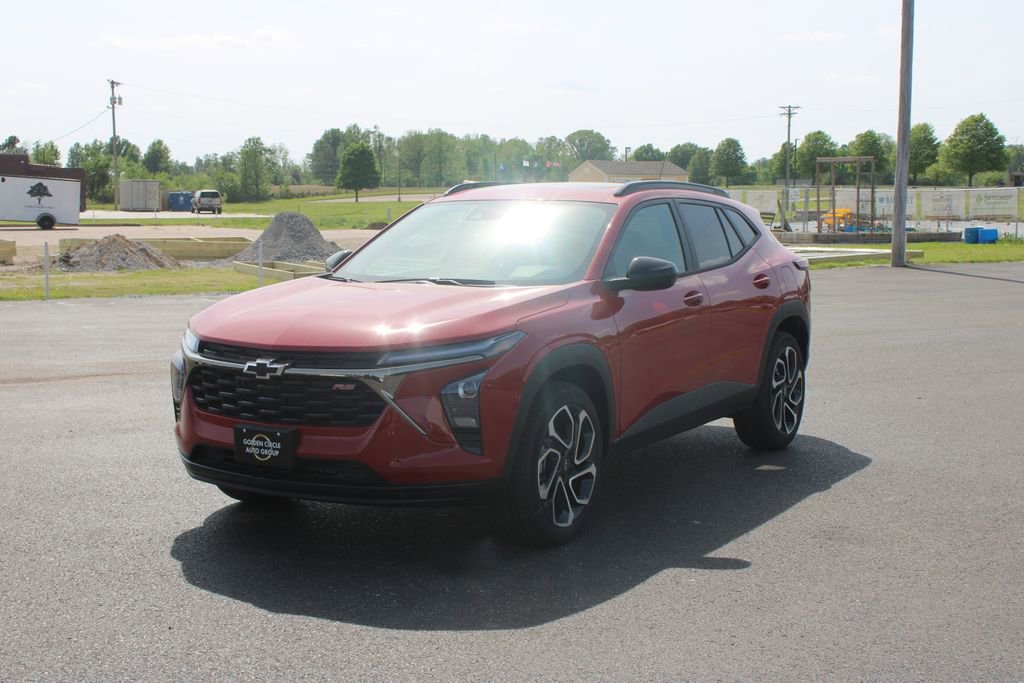 New 2026 Chevrolet Trax RS w/ Sunroof Package image 4