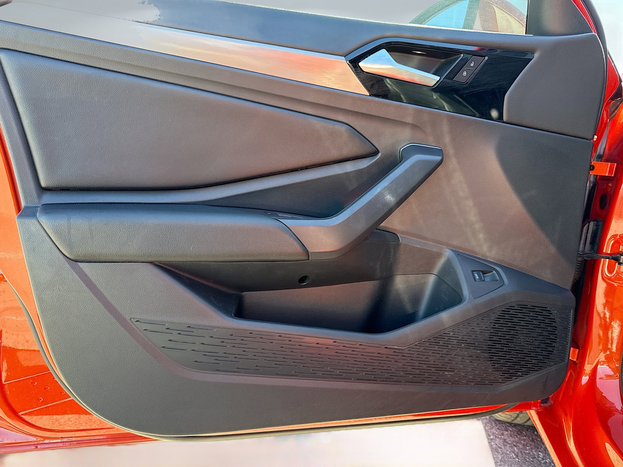 Used 2019 Volkswagen Jetta SEL Premium image 19