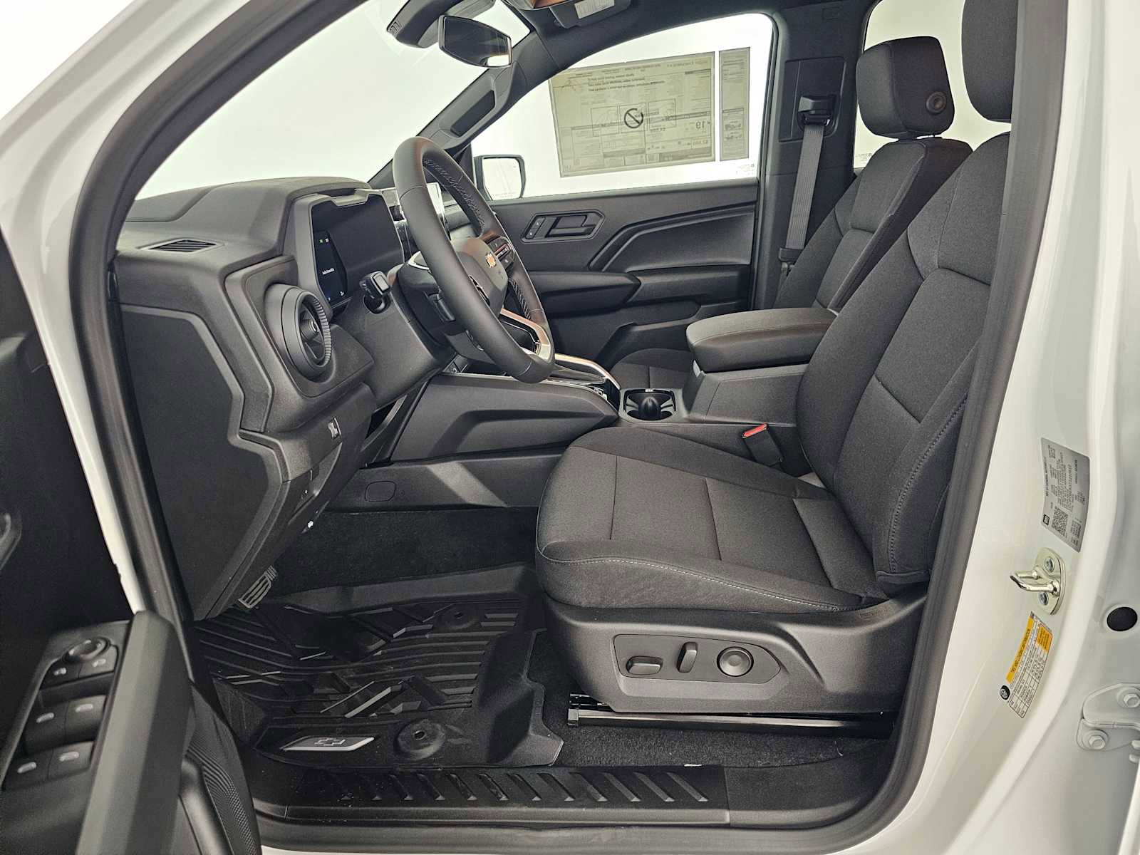 New 2026 Chevrolet Colorado W/T image 20