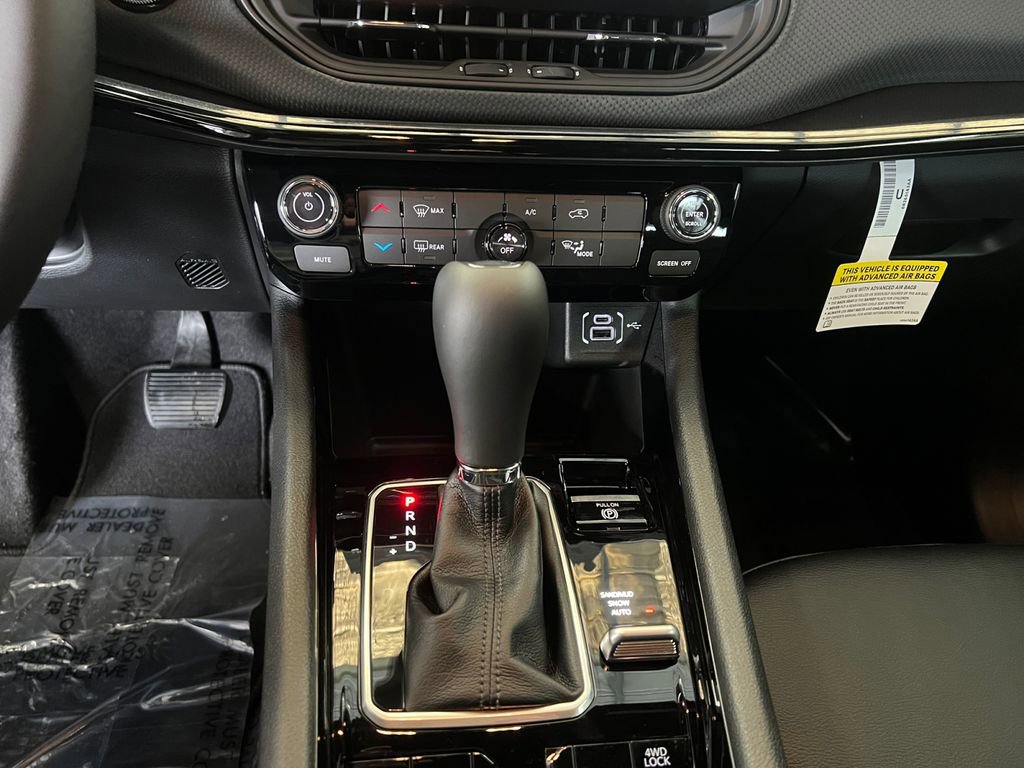 New 2026 Jeep Compass Latitude image 15