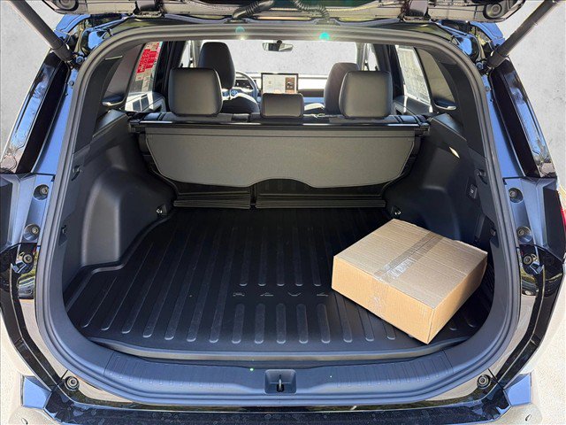 New 2026 Toyota RAV4 XSE AWD/4WD image 18