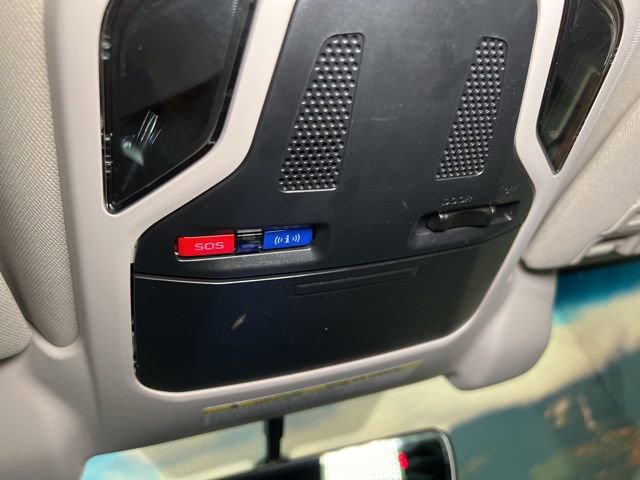 Used 2021 Subaru Outback Premium image 45