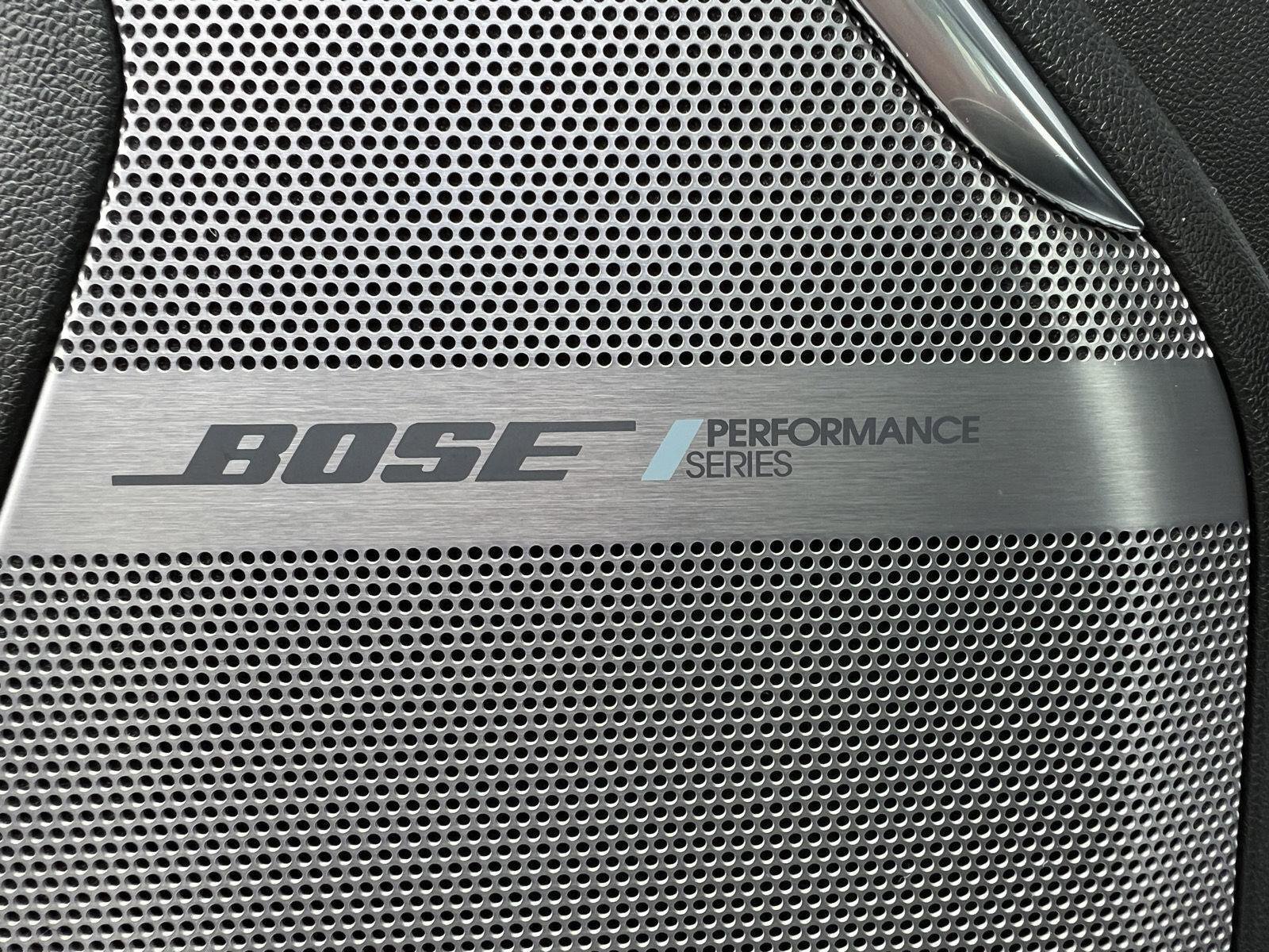 Used 2023 GMC Yukon Denali Ultimate AWD/4WD image 17