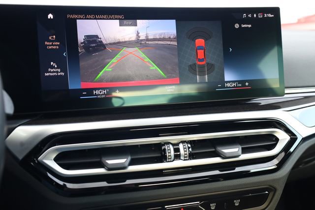 Used 2023 BMW 330i xDrive Sedan w/ Driving Assistance Package image 19