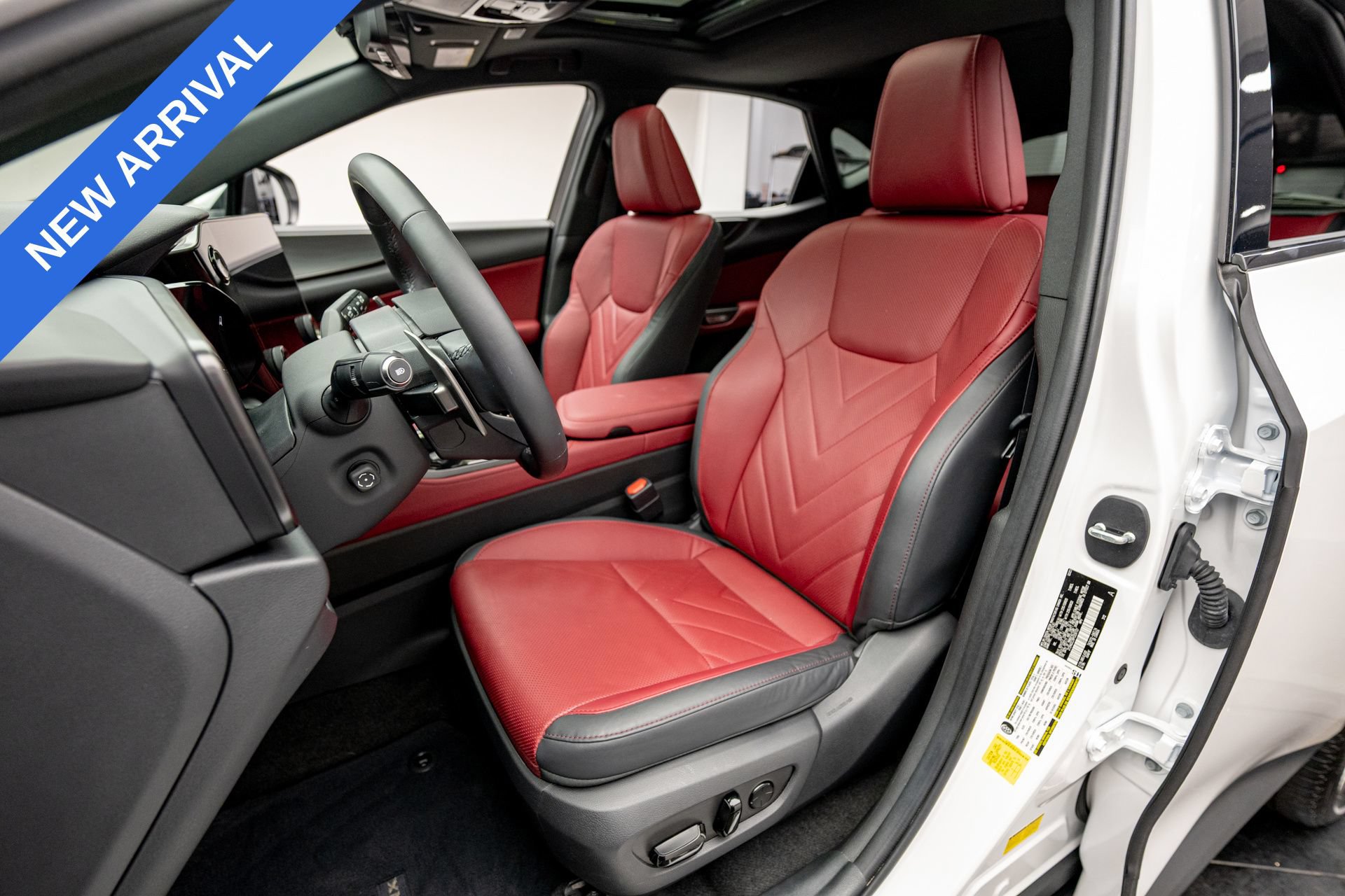 Used 2023 Lexus NX 350 AWD image 11