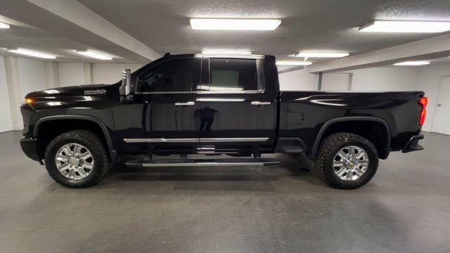 Certified 2024 Chevrolet Silverado 2500 High Country AWD/4WD image 5