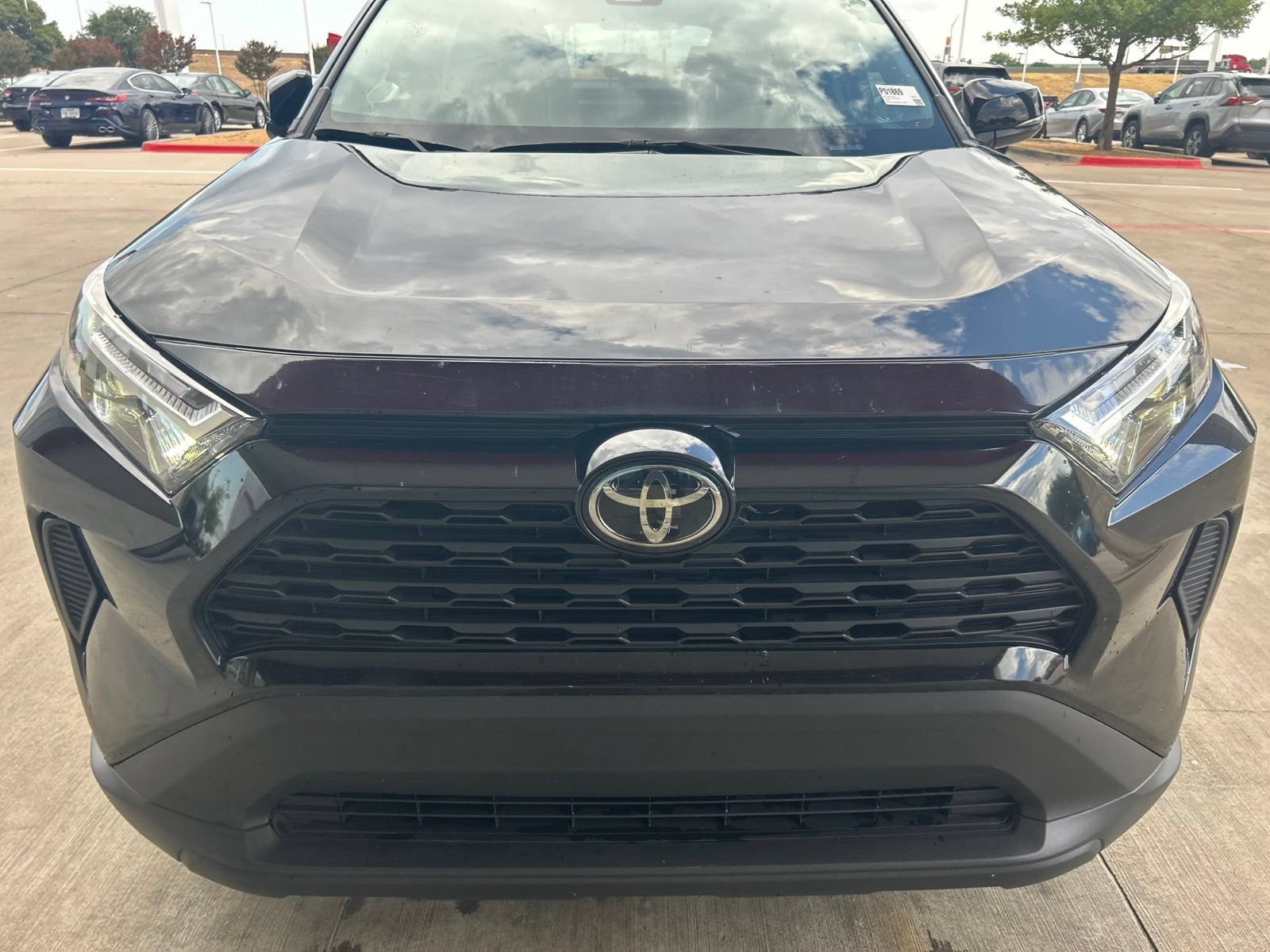 Used 2025 Toyota RAV4 XLE FWD image 2