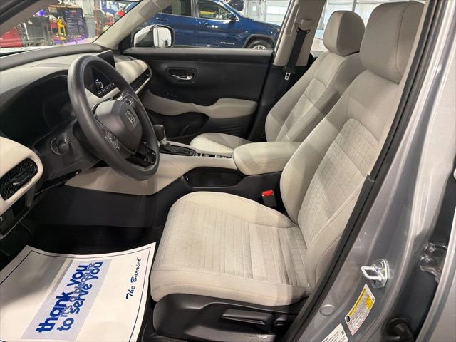 Certified 2025 Honda HR-V LX image 8