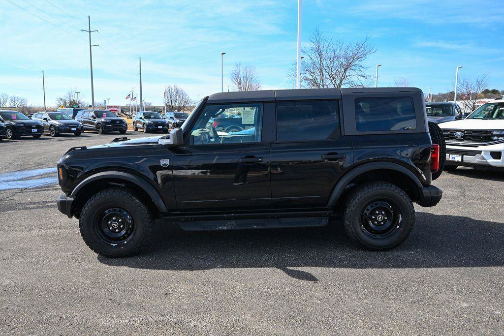 New 2026 Ford Bronco Big Bend w/ Black Diamond Package AWD/4WD image 8