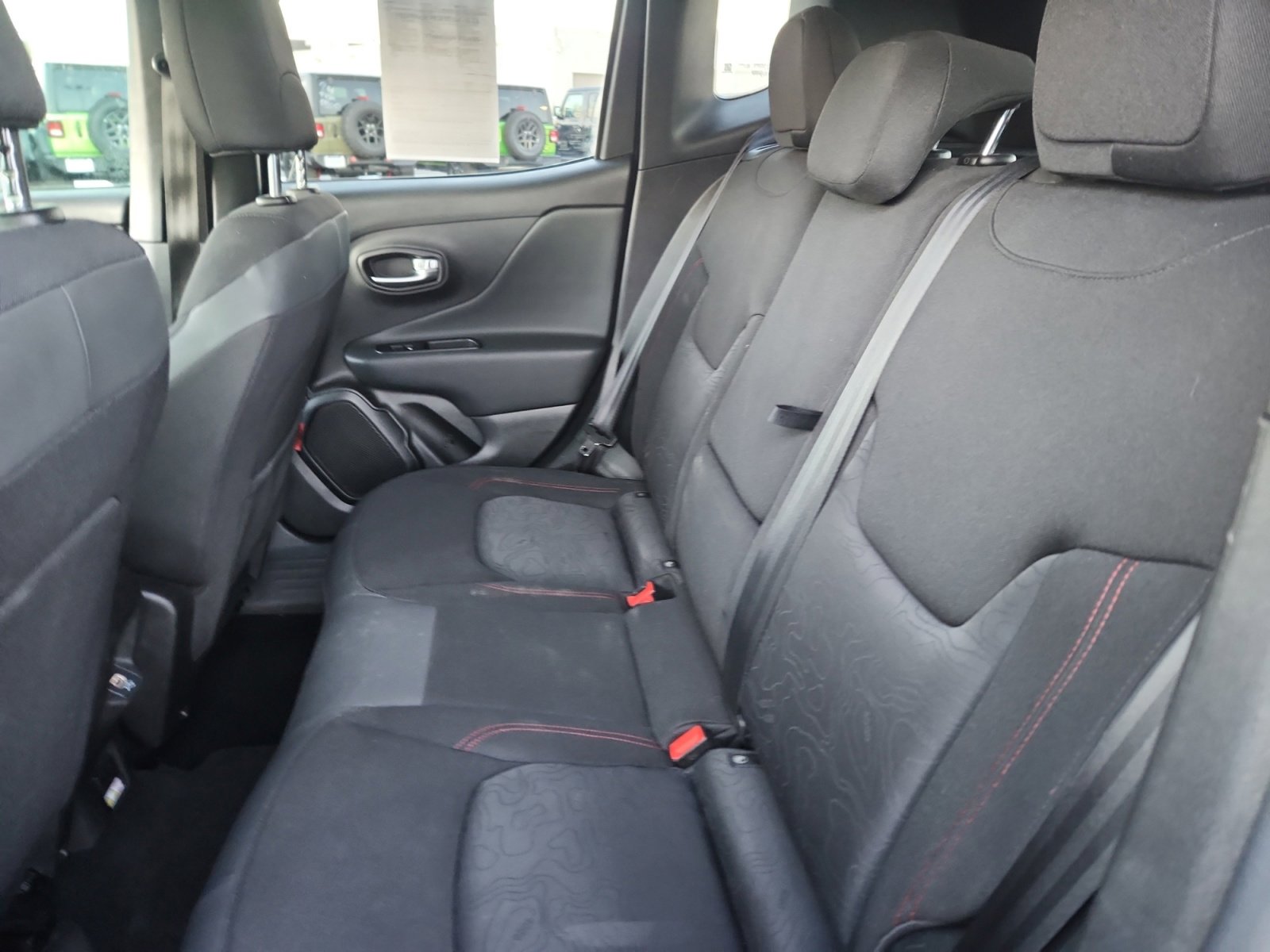 Used 2021 Jeep Renegade Trailhawk image 18