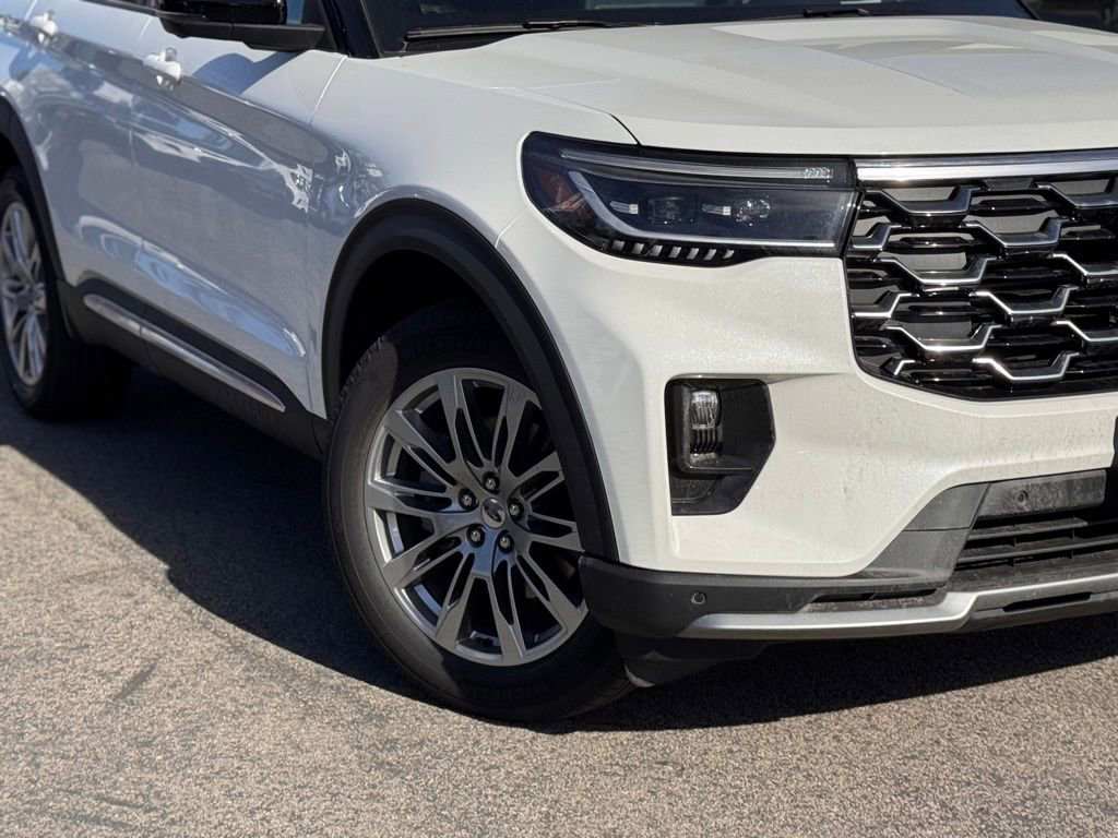 New 2026 Ford Explorer Platinum image 4