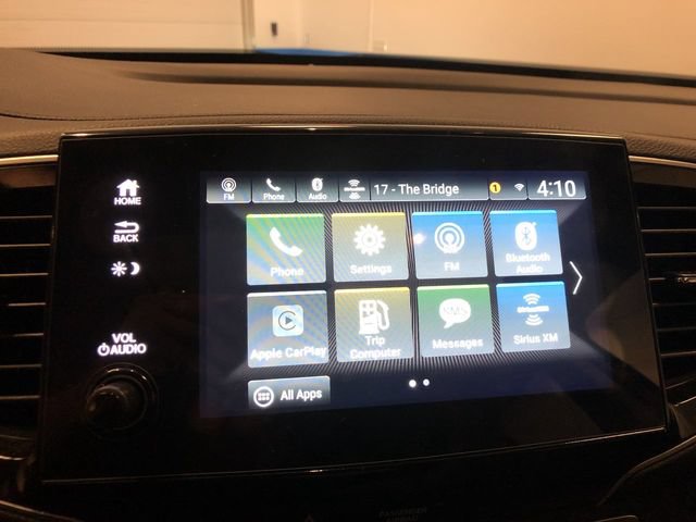 Used 2022 Honda Pilot Touring image 16