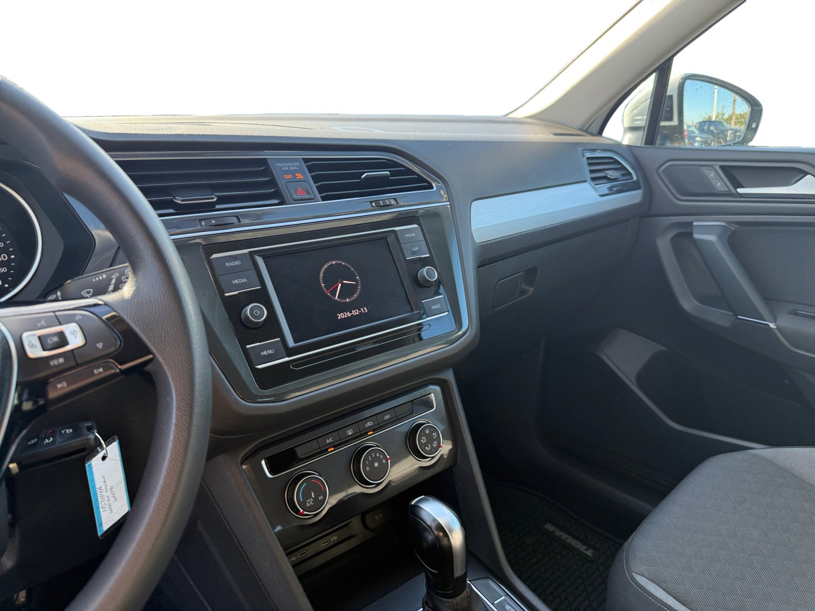 Used 2020 Volkswagen Tiguan S image 12