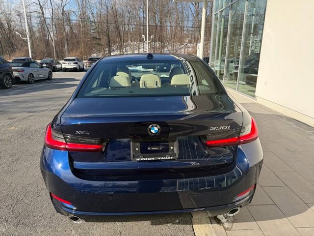 New 2026 BMW 330i xDrive Sedan w/ Convenience Package AWD/4WD image 8