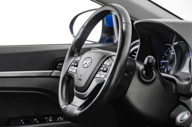 Used 2017 Hyundai Elantra Limited image 11