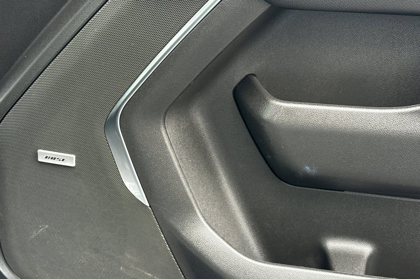 Used 2024 Chevrolet Tahoe Premier image 24