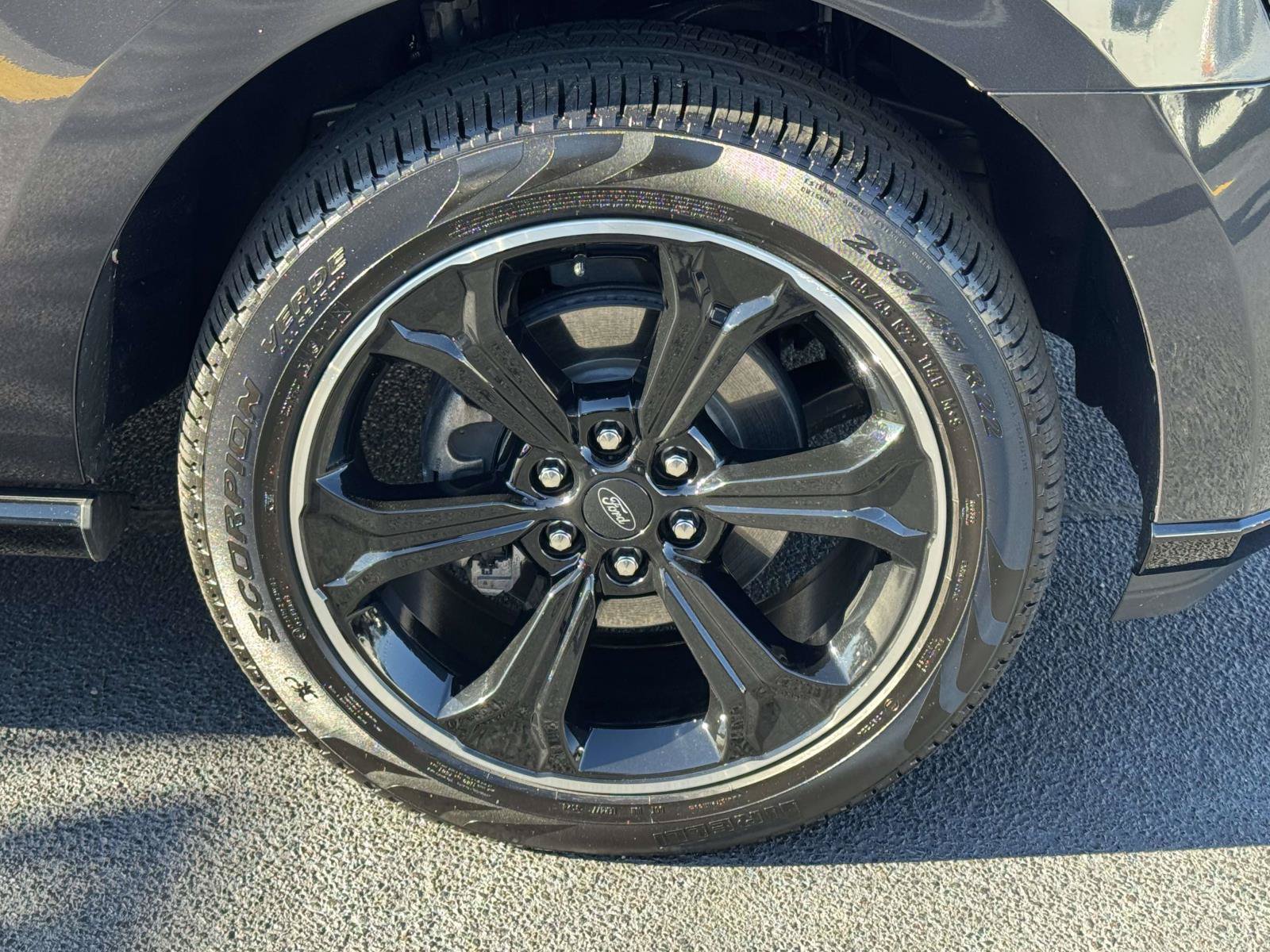 Used 2024 Ford Expedition Max Limited AWD/4WD image 7