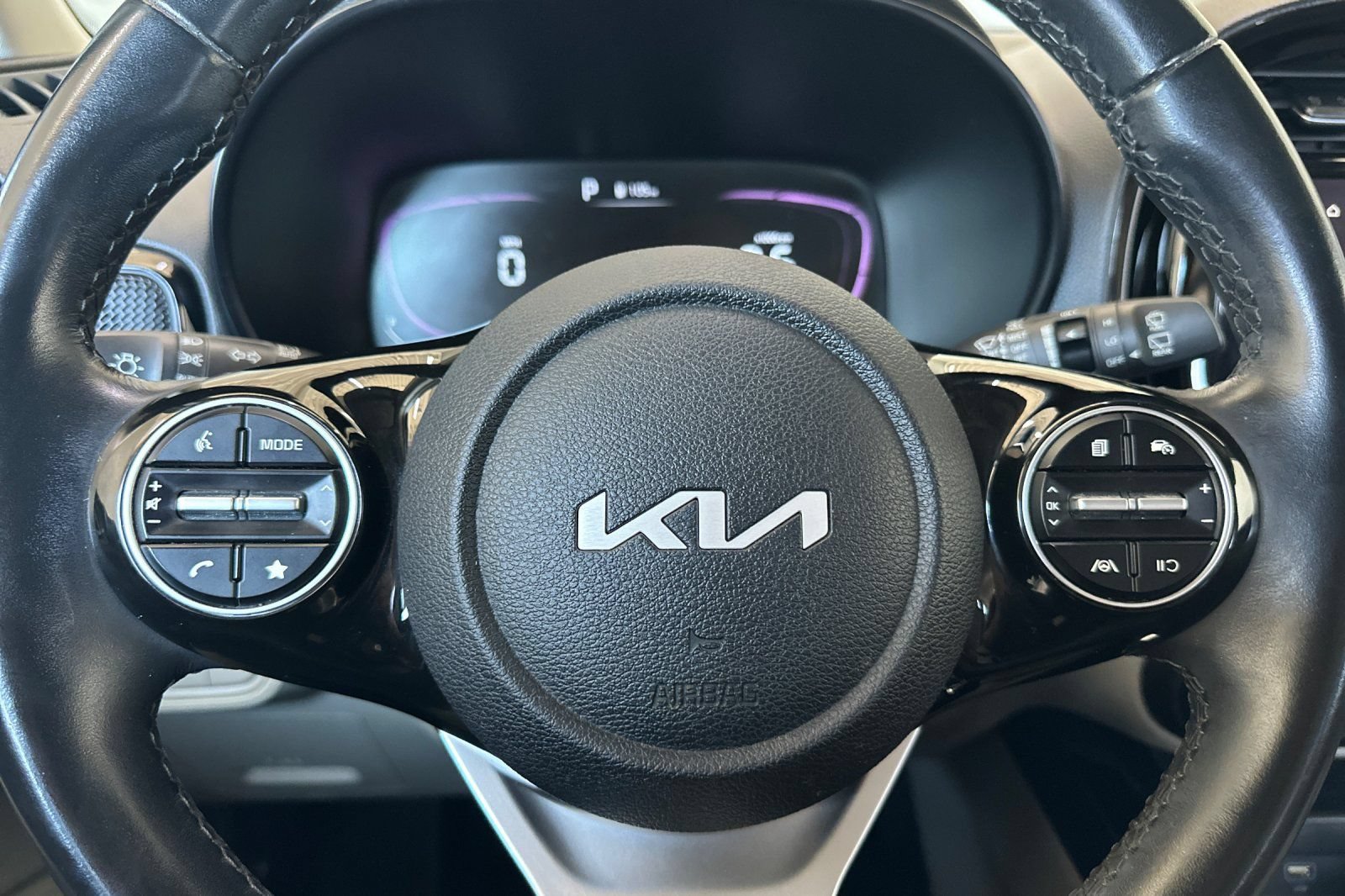 Used 2023 Kia Soul EX FWD image 24