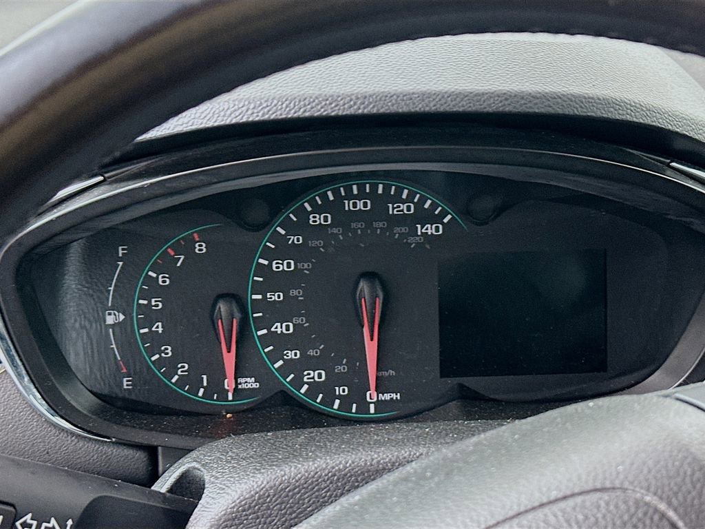 Used 2019 Chevrolet Trax LT w/ LT Convenience Package image 12