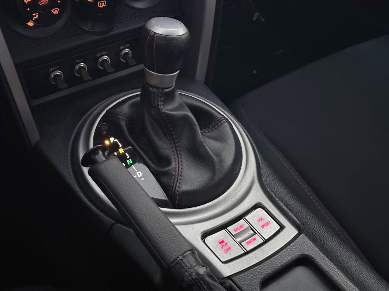 Used 2015 Scion FR-S RWD image 33