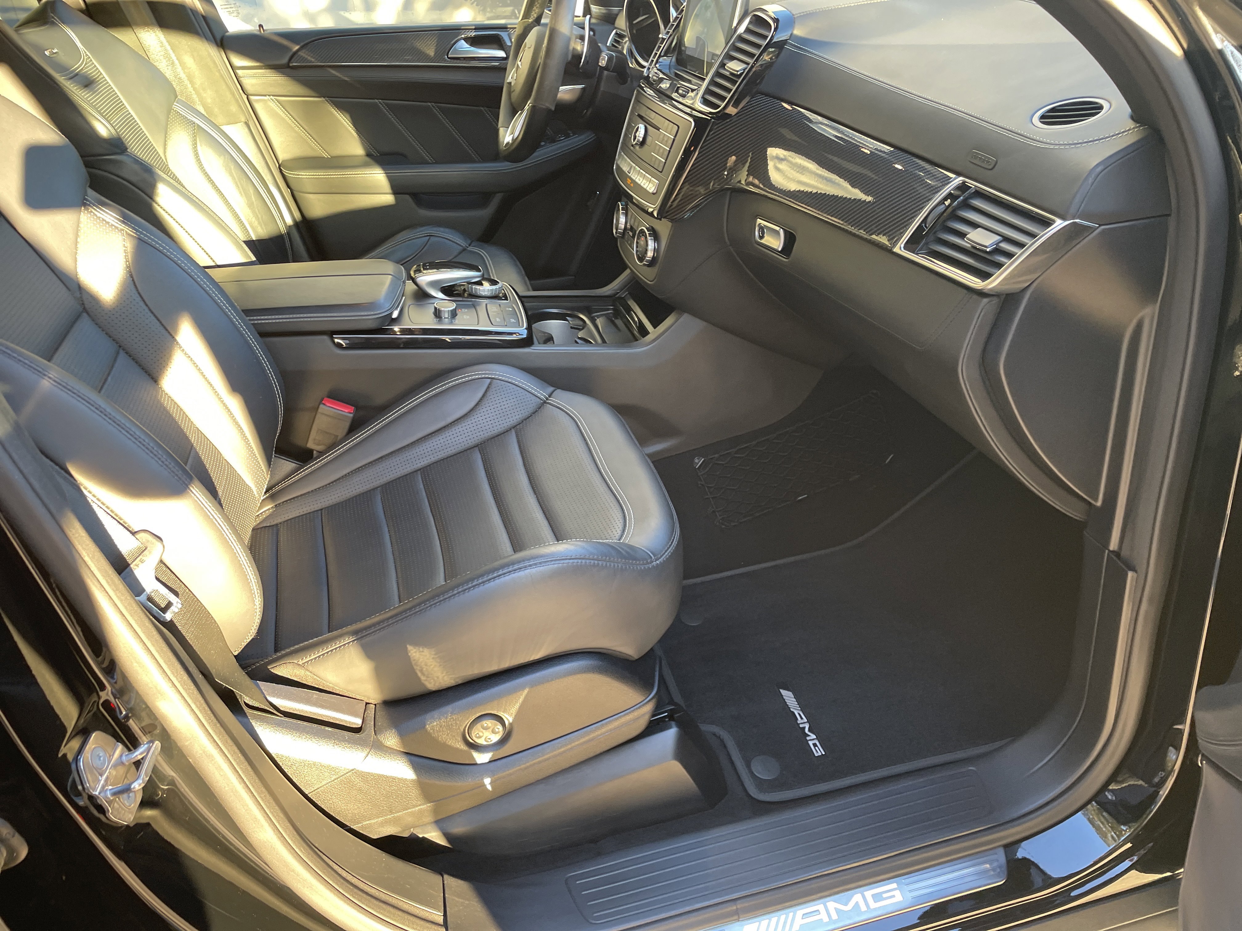 Used 2019 Mercedes-Benz GLE 63 AMG 4MATIC image 49