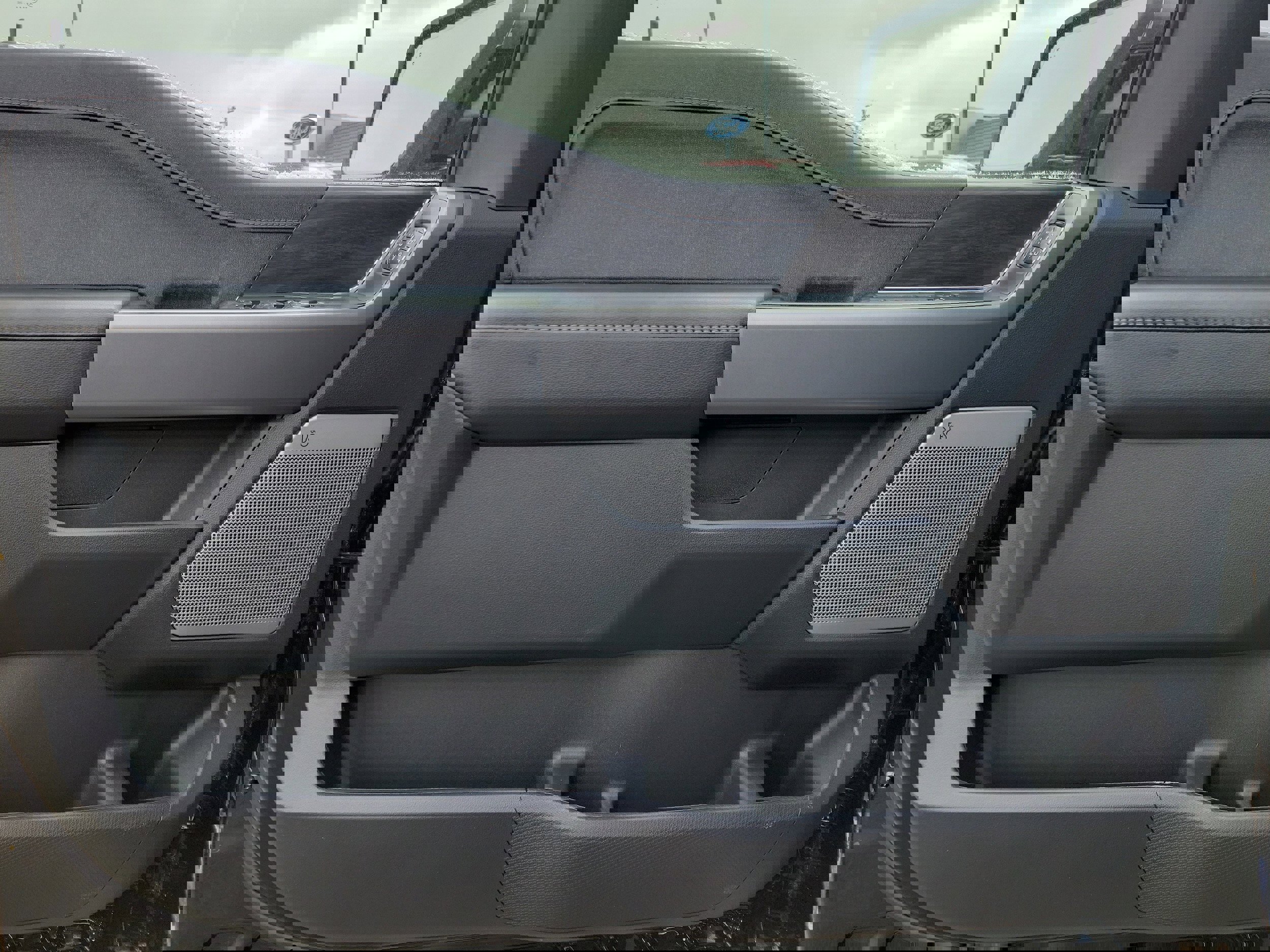 New 2026 Ford F150 Lariat w/ Equipment Group 502A High image 18