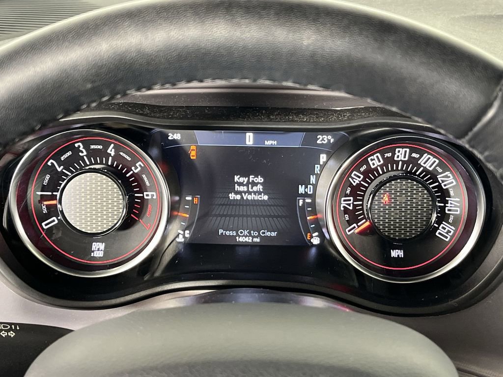 Used 2023 Dodge Challenger SXT image 15