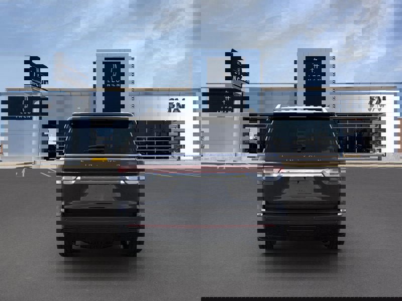 New 2022 Lincoln Navigator Reserve image 5