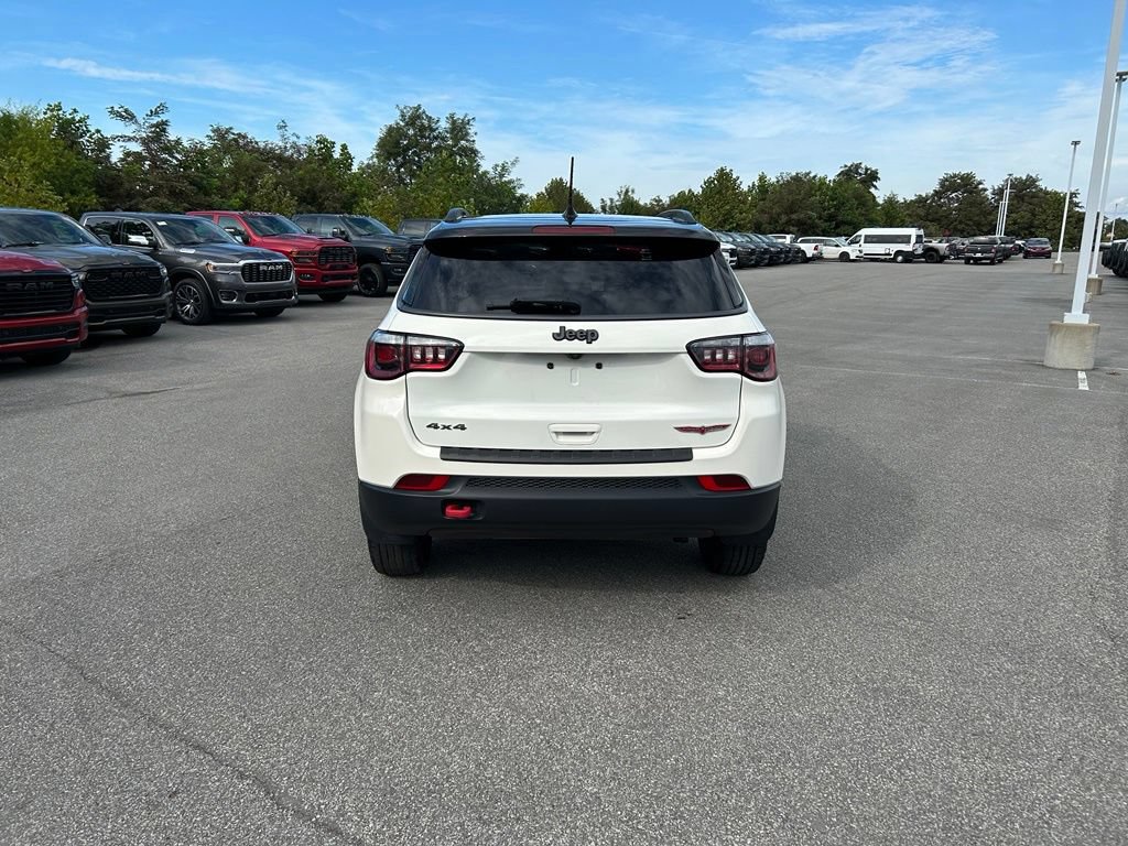 Certified 2020 Jeep Compass Trailhawk w/ Cold Weather Group AWD/4WD image 4
