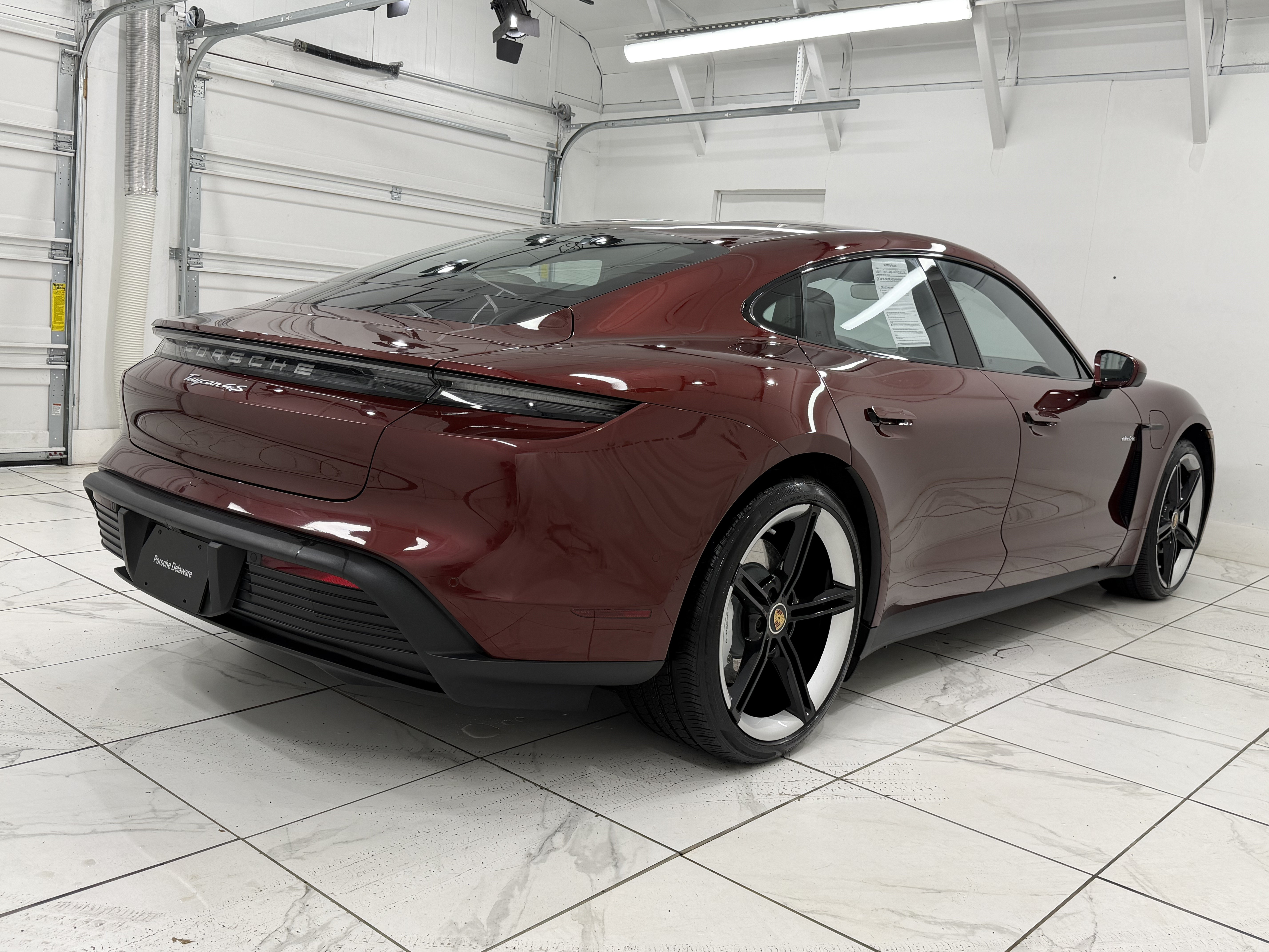 Certified 2022 Porsche Taycan 4S AWD/4WD image 11