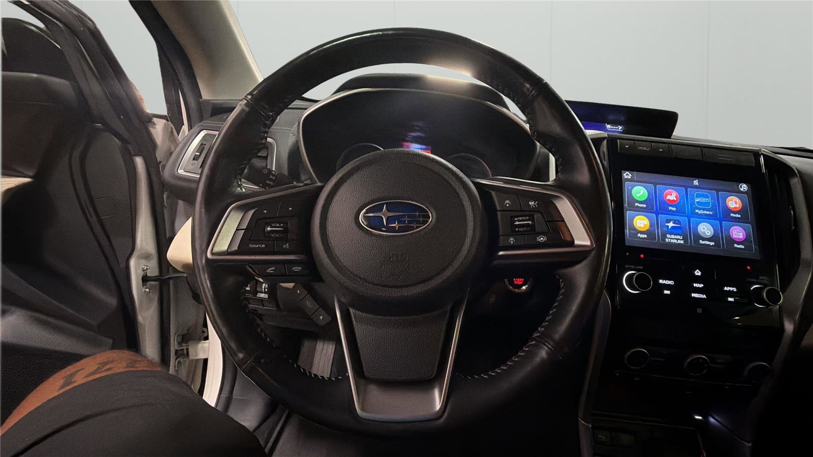 Used 2022 Subaru Ascent Touring AWD/4WD image 23