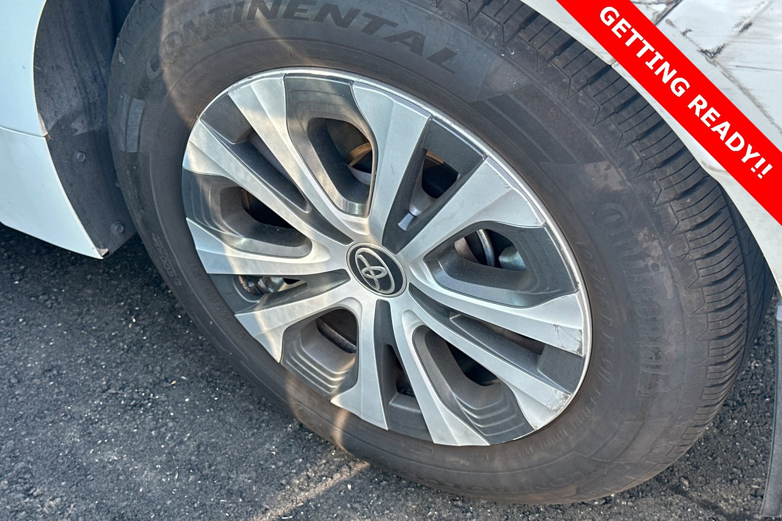 Used 2021 Toyota Corolla LE image 7