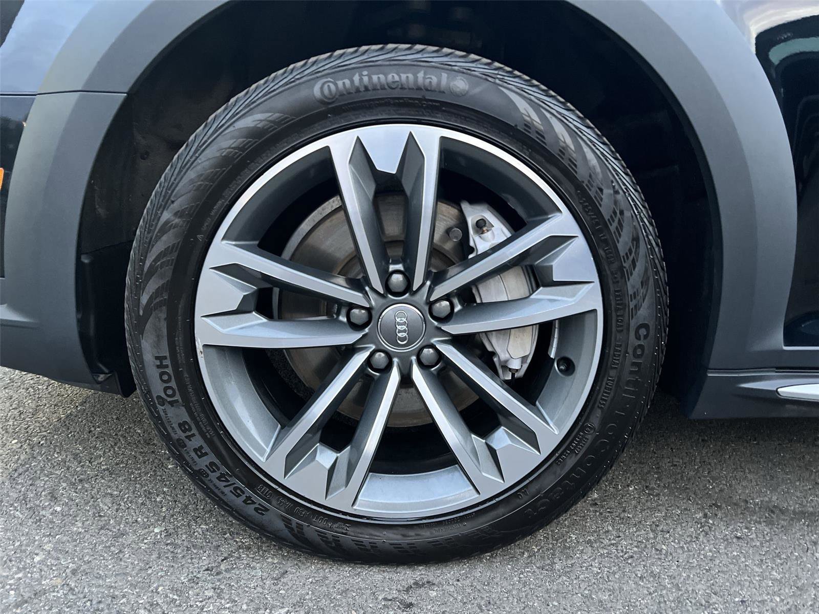 Used 2017 Audi A4 2.0T allroad Premium Plus w/ Technology Package image 9