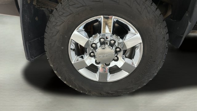 Used 2018 GMC Sierra 2500 SLE w/ Snow Plow Prep Package AWD/4WD image 39