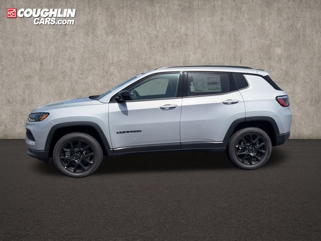 New 2026 Jeep Compass Latitude AWD/4WD image 4