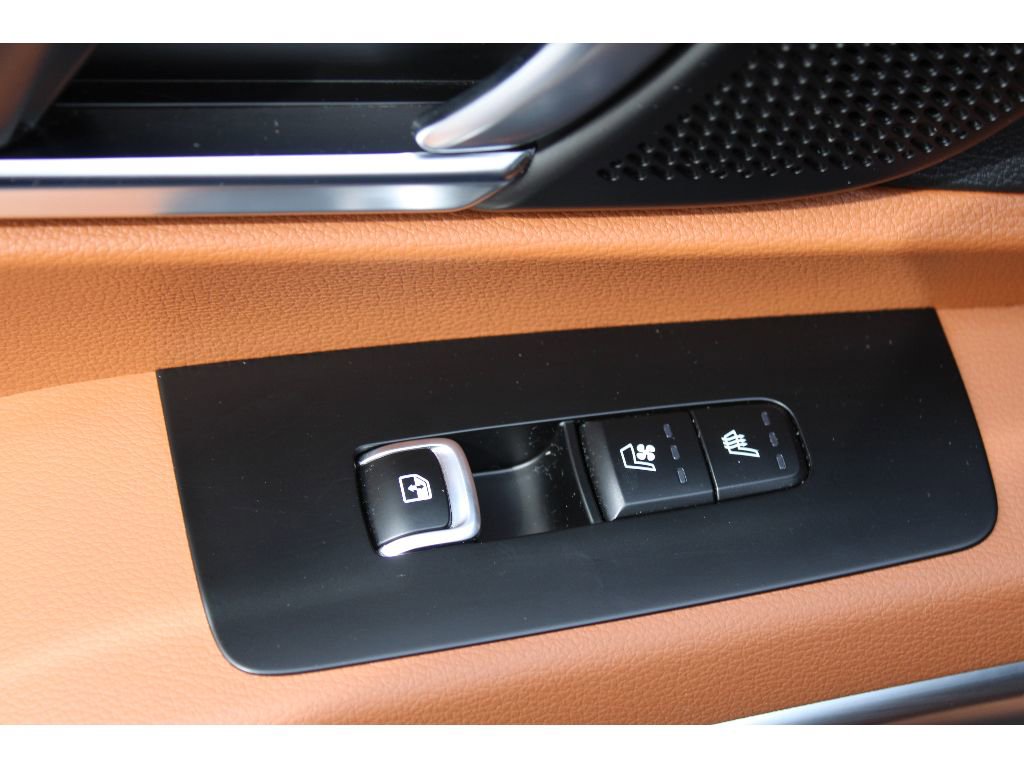 Used 2023 Kia Telluride SX image 17