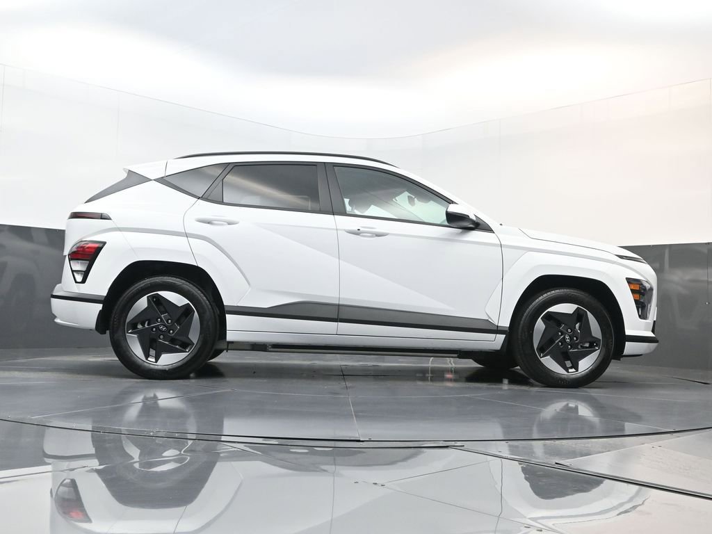 Certified 2024 Hyundai Kona SEL image 15