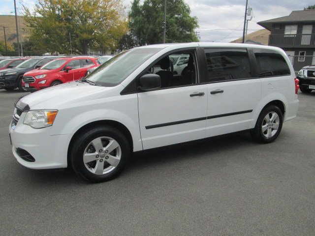 Used 2014 Dodge Grand Caravan American Value Package FWD image 3