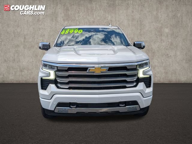 Used 2024 Chevrolet Silverado 1500 High Country w/ Technology Package AWD/4WD video 2