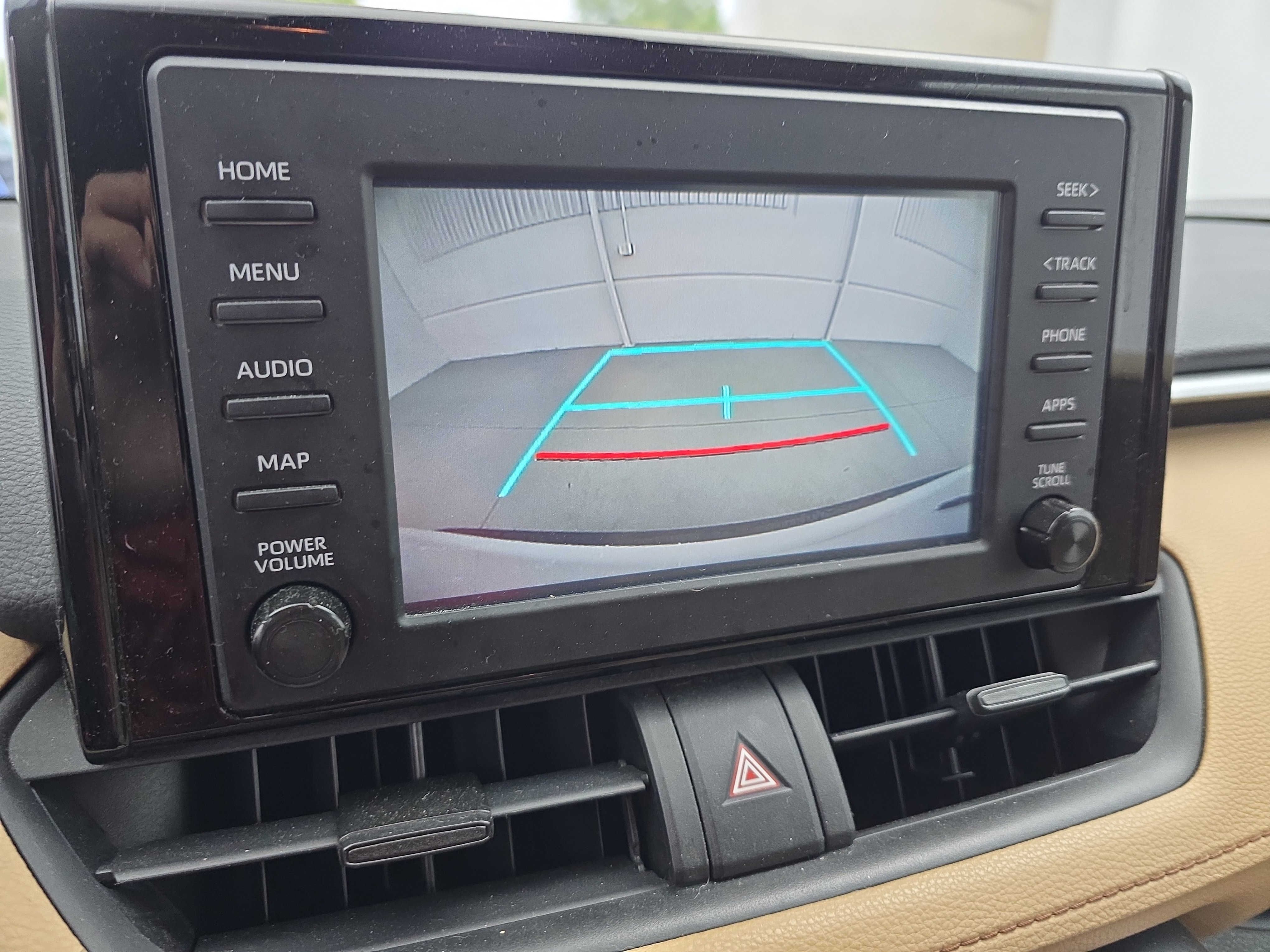 Used 2019 Toyota RAV4 XLE image 20