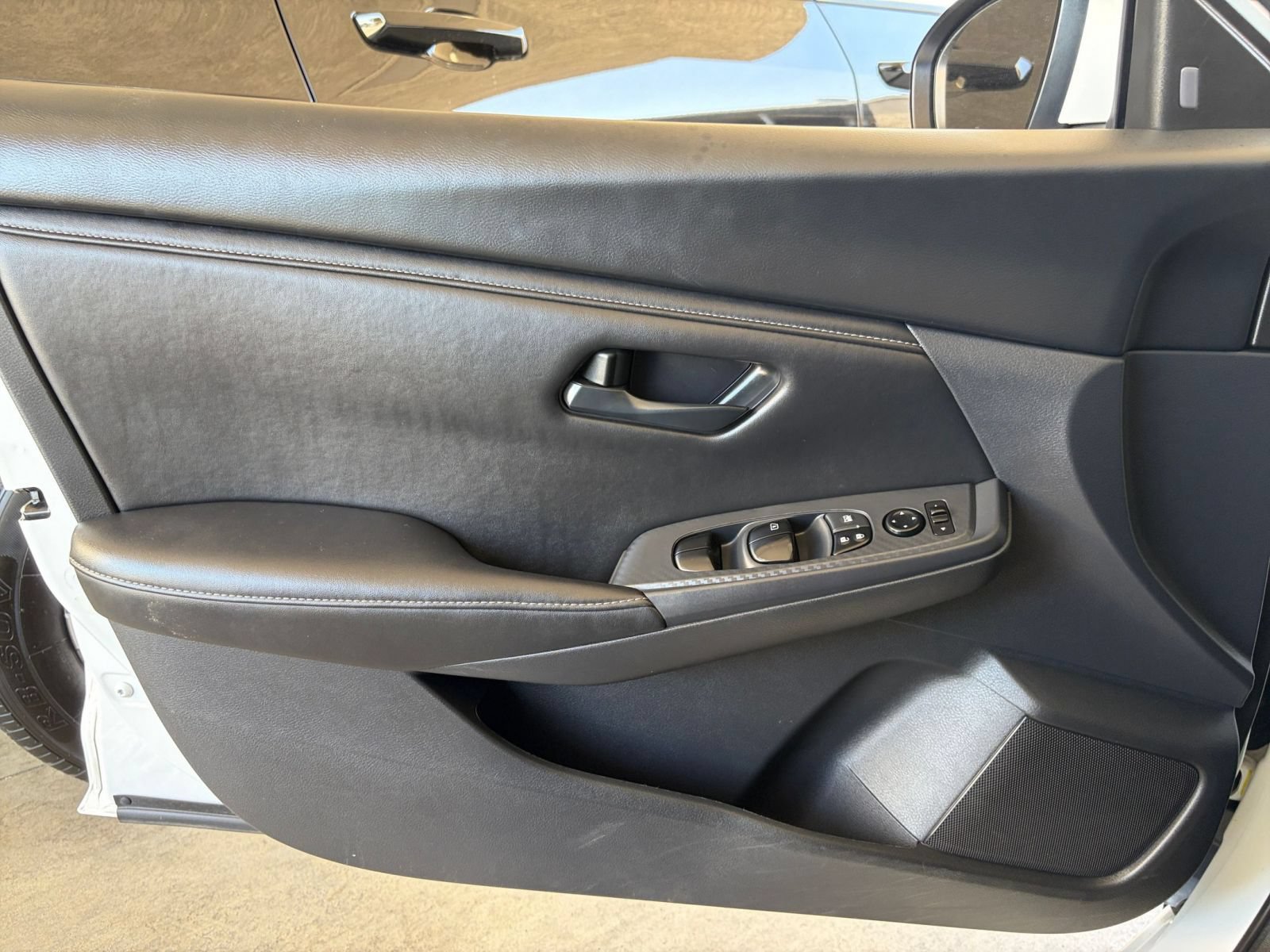 Used 2025 Nissan Sentra S FWD image 18
