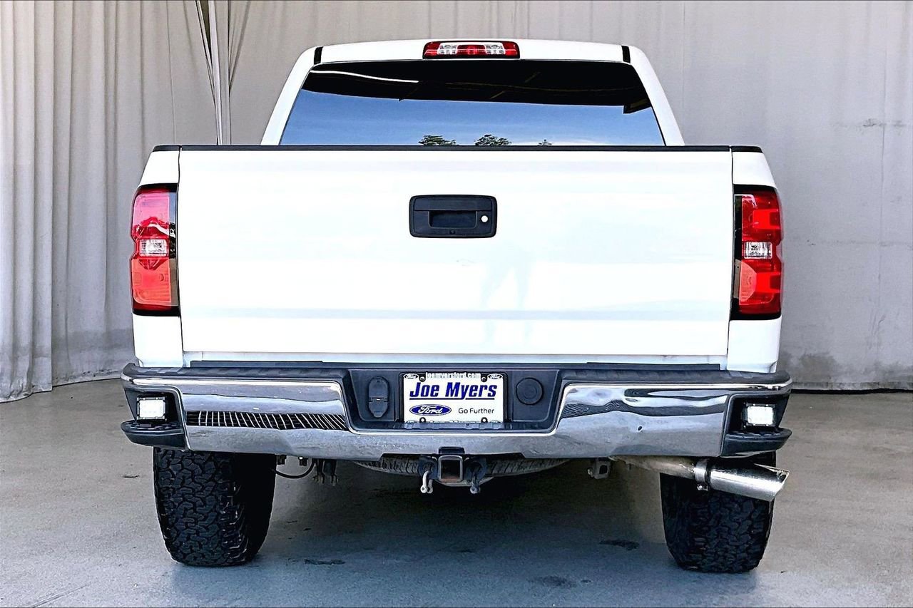 Used 2016 Chevrolet Silverado 1500 LT w/ All Star Edition RWD image 3