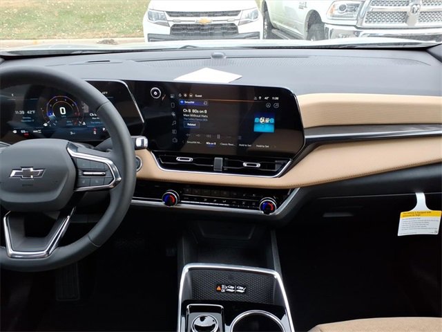 New 2026 Chevrolet Equinox ACTIV image 13