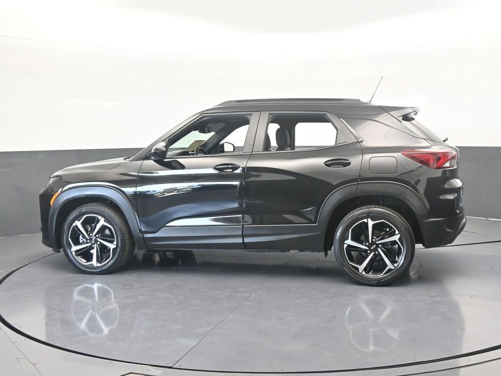 Used 2023 Chevrolet TrailBlazer RS w/ Convenience Package image 3