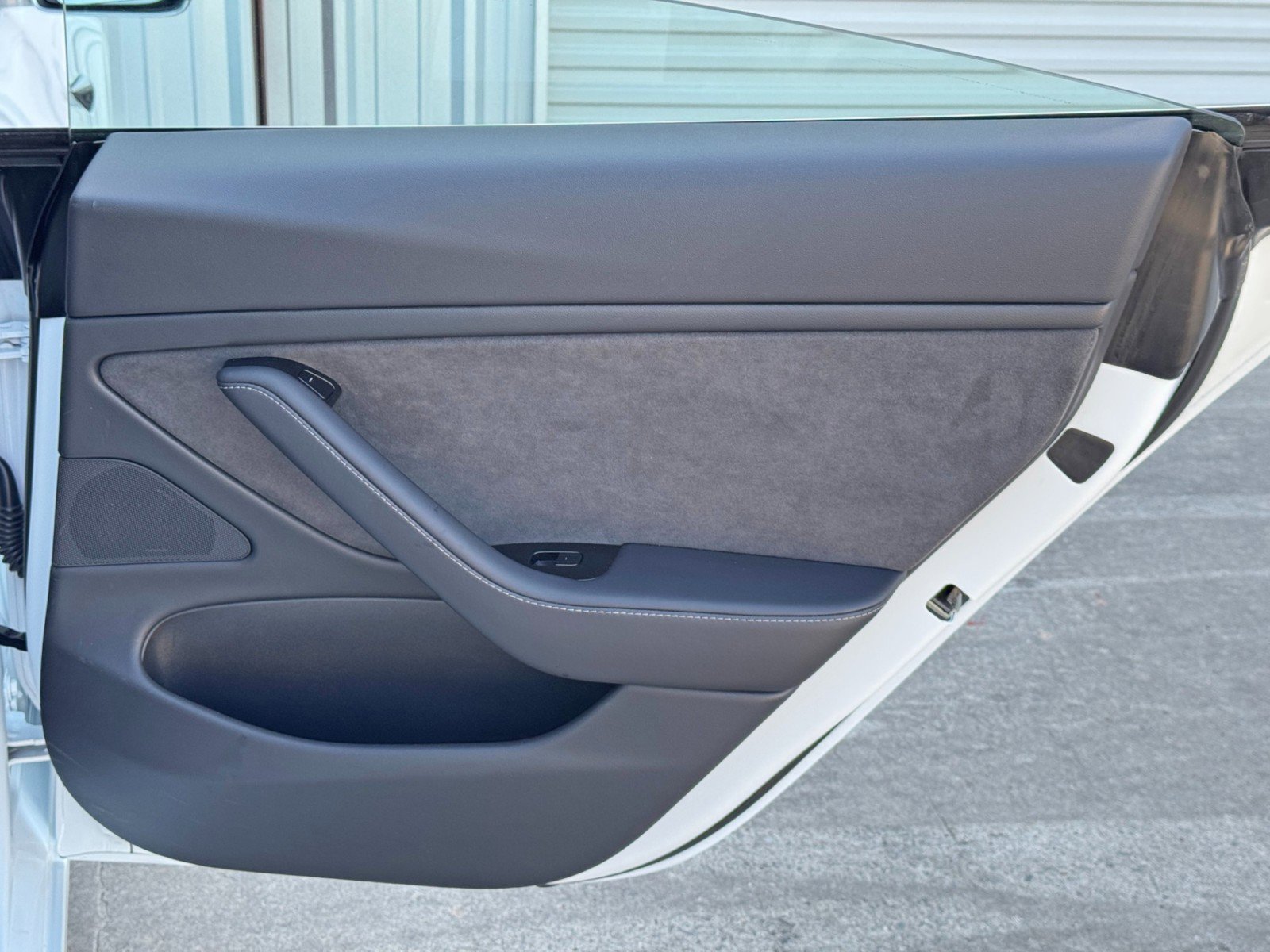 Used 2018 Tesla Model 3 Long Range image 44