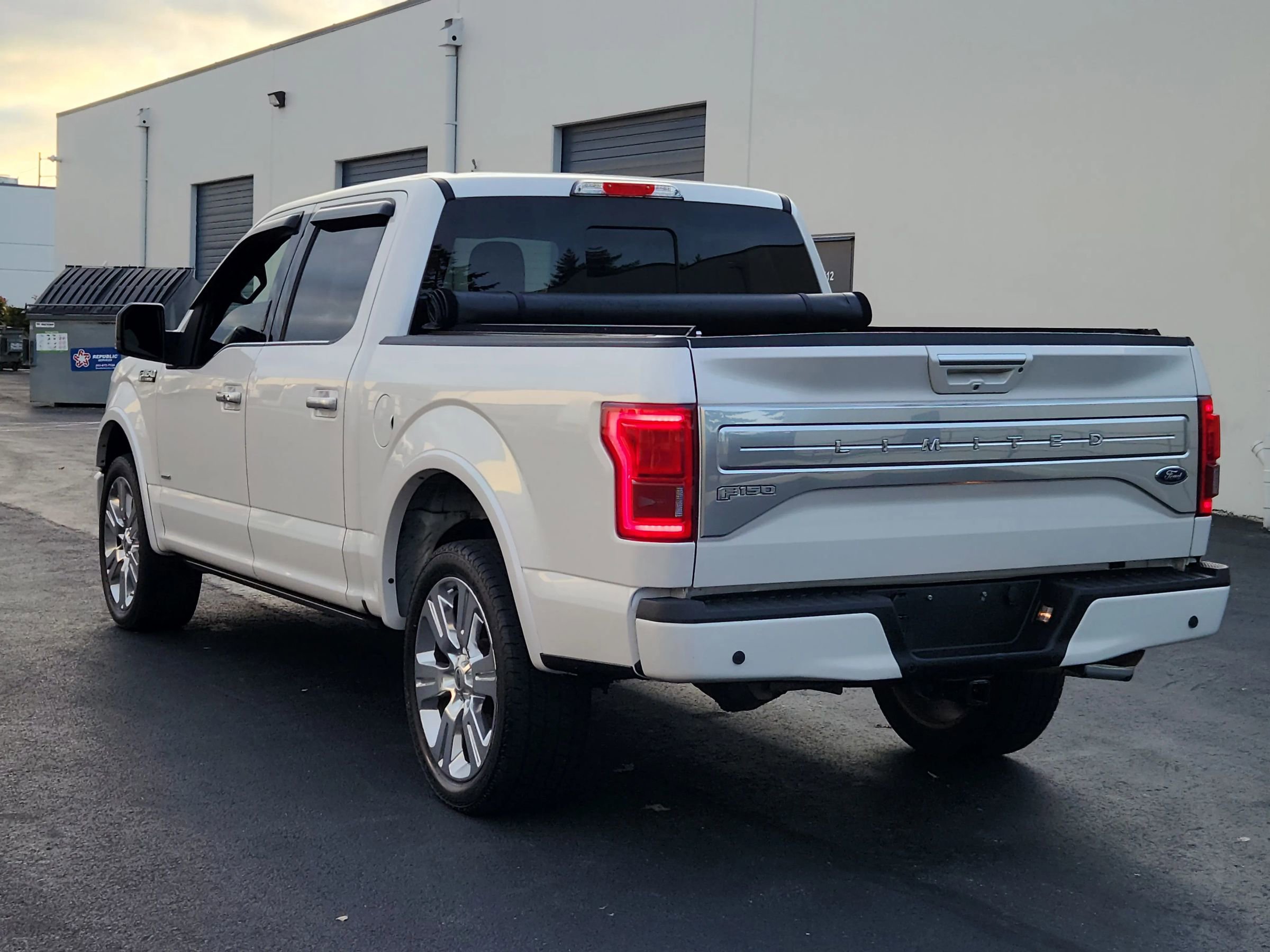 Used 2016 Ford F150 Limited w/ Trailer Tow Package image 3
